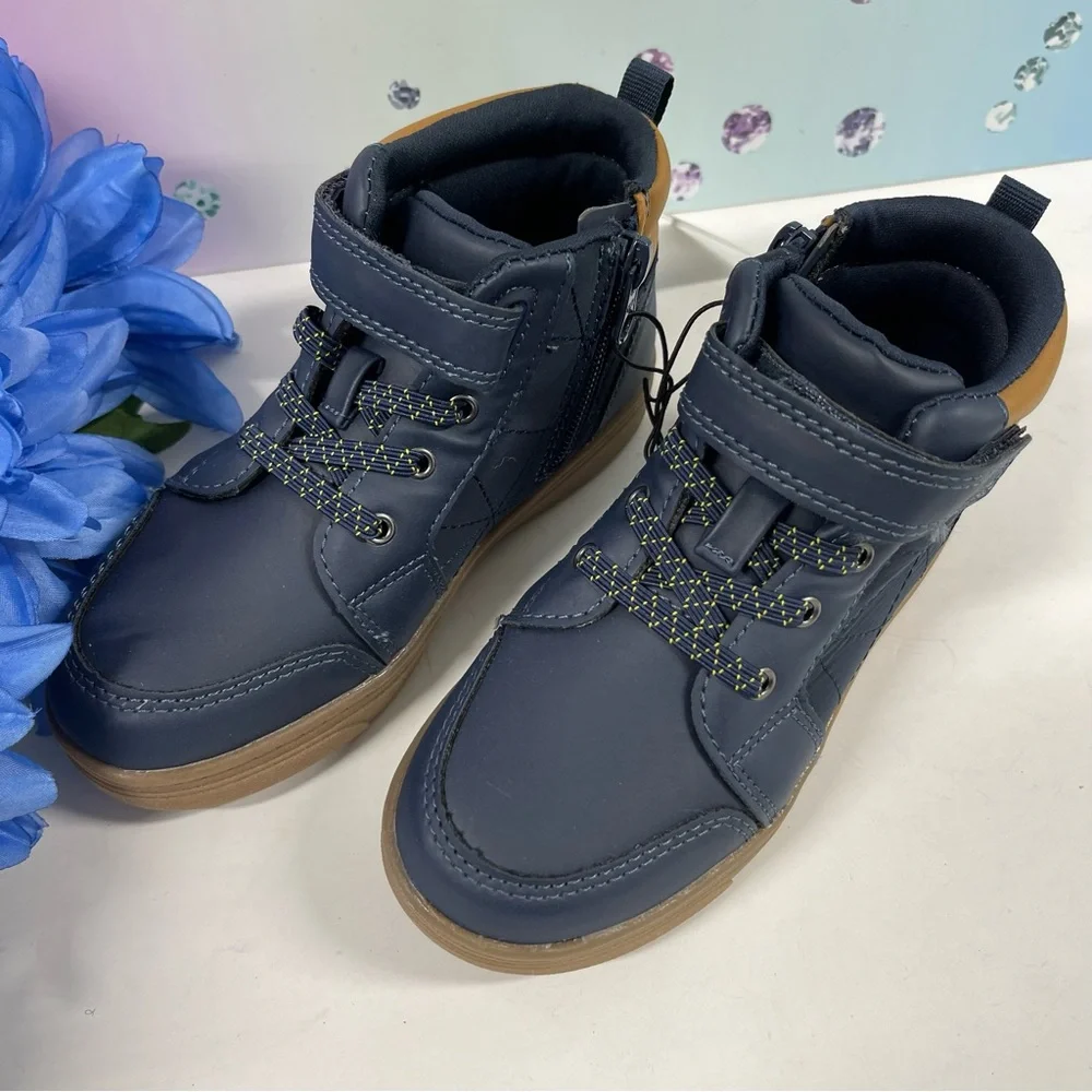 🐱CAT & JACK CHUKKA BOOTS